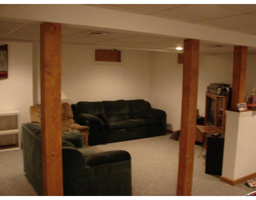 7 Pilgrim Road Mansfield, MA 02048 - Photo 19 of 21 Gallery Image 19
