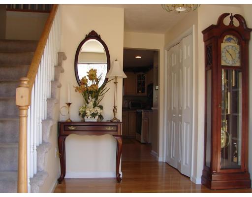 7 Pilgrim Road Mansfield, MA 02048 - Photo 2 of 21 Gallery Image 2