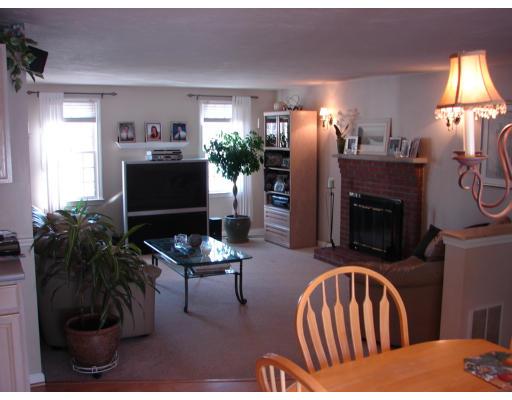 7 Pilgrim Road Mansfield, MA 02048 - Photo 10 of 21 Gallery Image 10