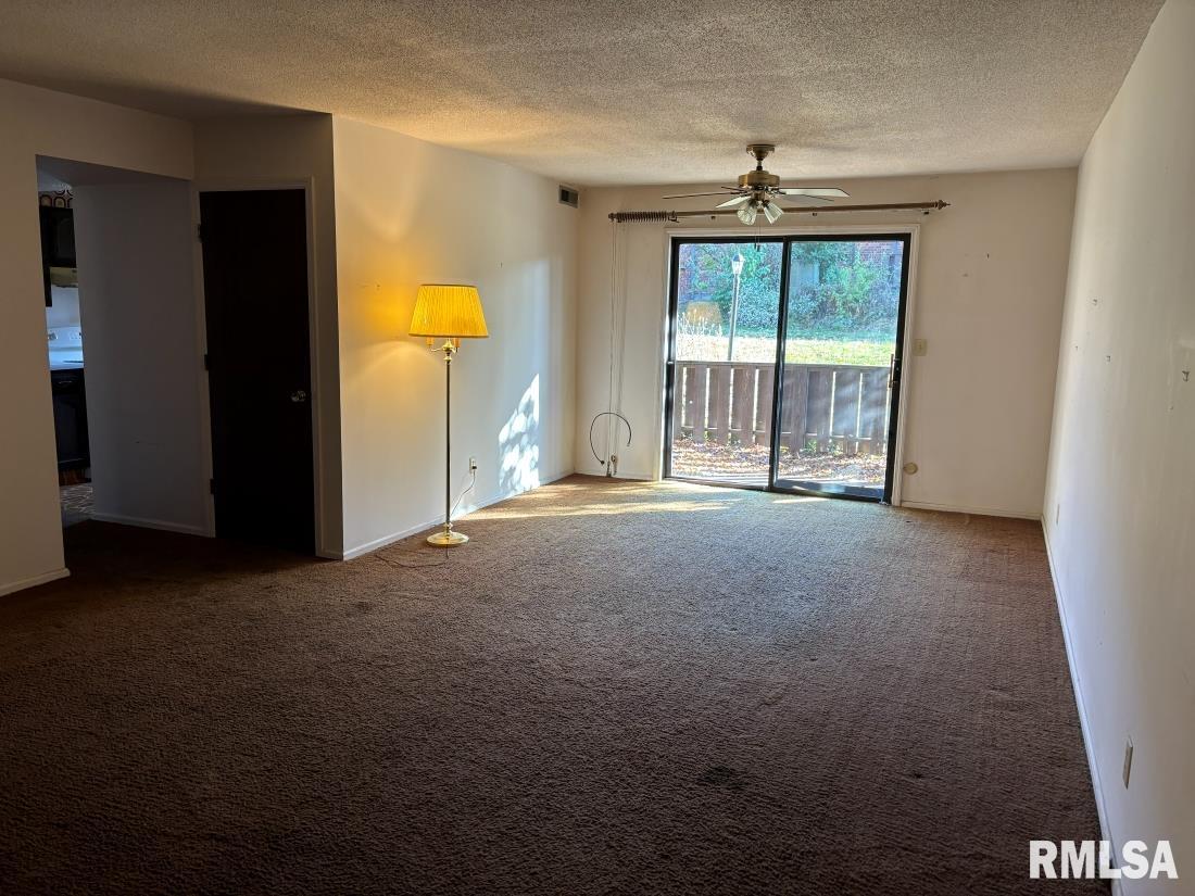 1921 Jeanette Lane, Unit 2 Springfield, IL 62702 - Photo 6 of 15 Gallery Image 6