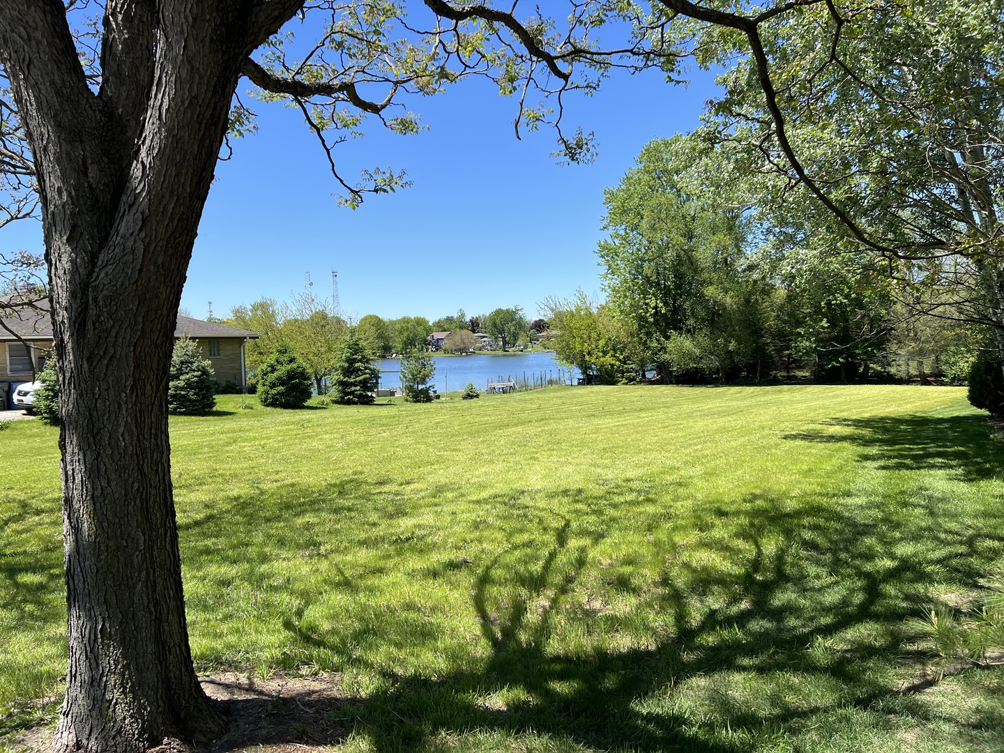 806 Plainfield Road Downers Grove, IL 60516 - Photo 11 of 16 a view of an outdoor space with a lake view
