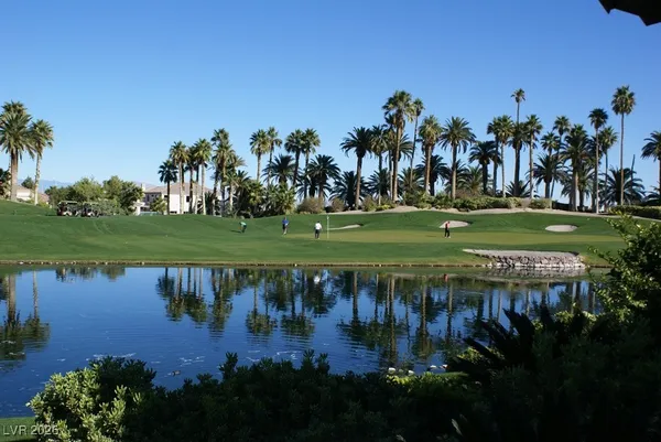 $2,695 | 263 Sea Rim Avenue, Las Vegas, NV 89148