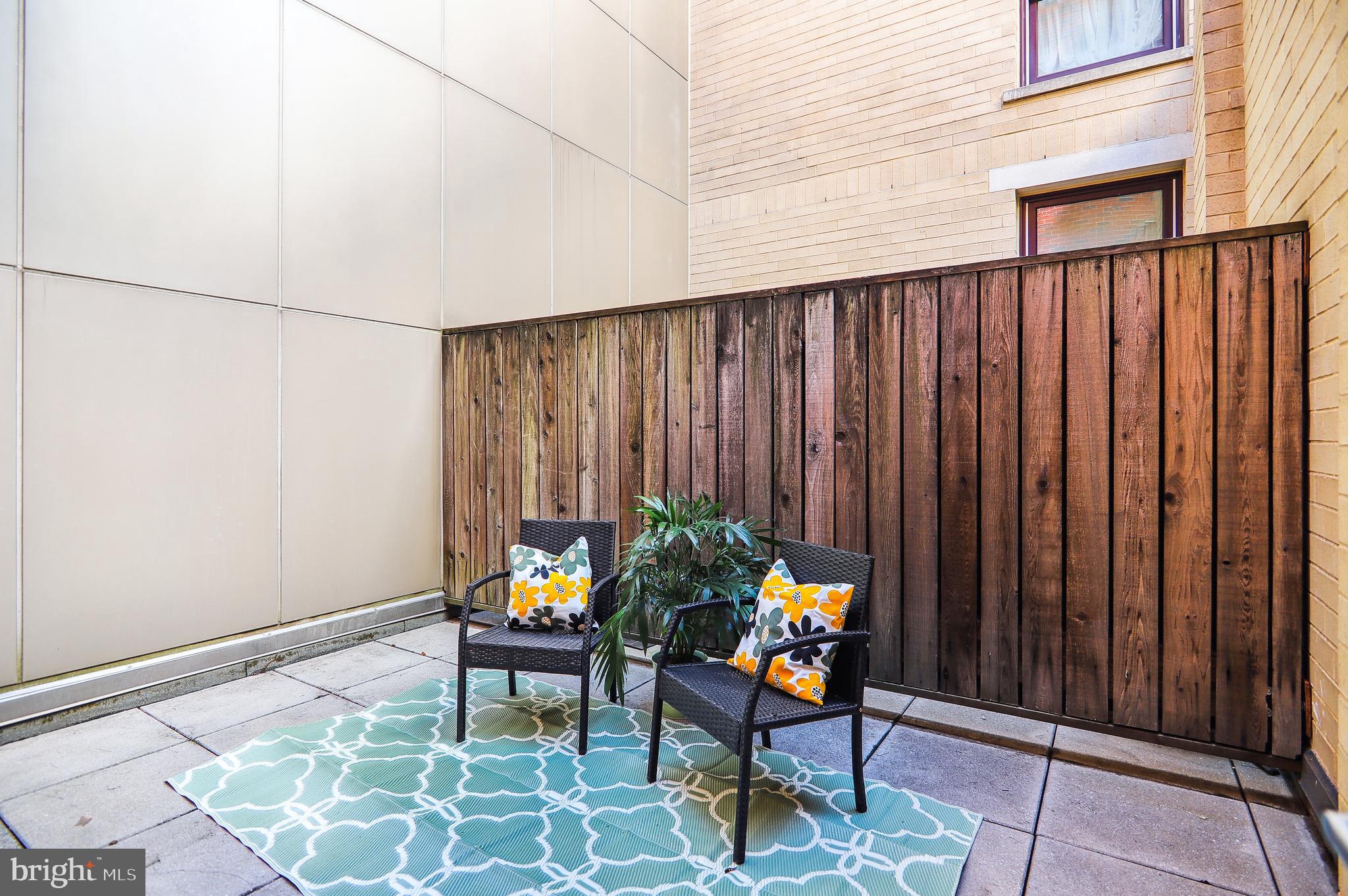 675 E Street Northwest, Unit 250 Washington, DC 20004 - Photo 5 of 19 One of only 2 Residences with a Private Patio
