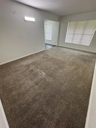 $999 | 1745 Northeast 2nd Street, Unit 3, Ocala, FL 34470