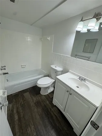 $999 | 1745 Northeast 2nd Street, Unit 3, Ocala, FL 34470