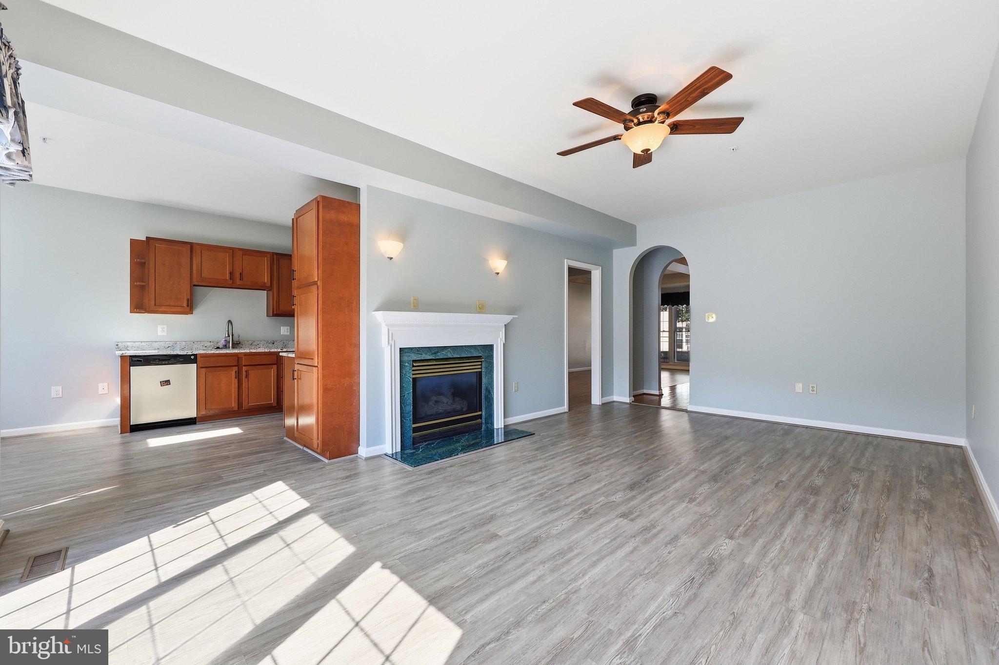 2215 Parish Lane Frederick, MD 21701 - Photo 18 of 63 Family Room