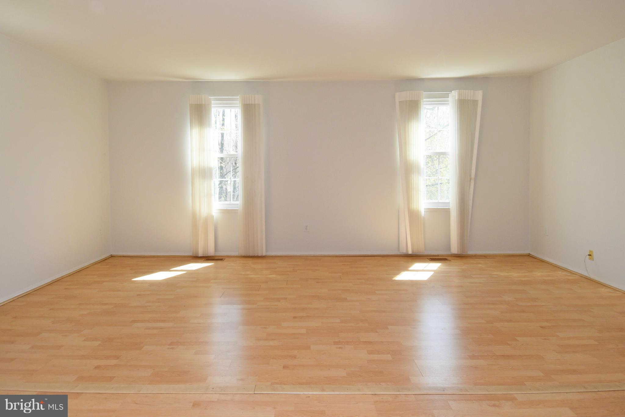 3725 Ferrara Drive Silver Spring, MD 20906 - Photo 14 of 30 Living Room