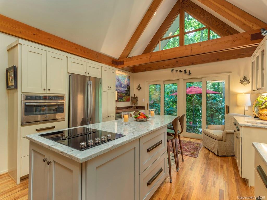 348 Sugar Hollow Road Fairview, NC 28730 - Photo 17 of 38 Gallery Image 17