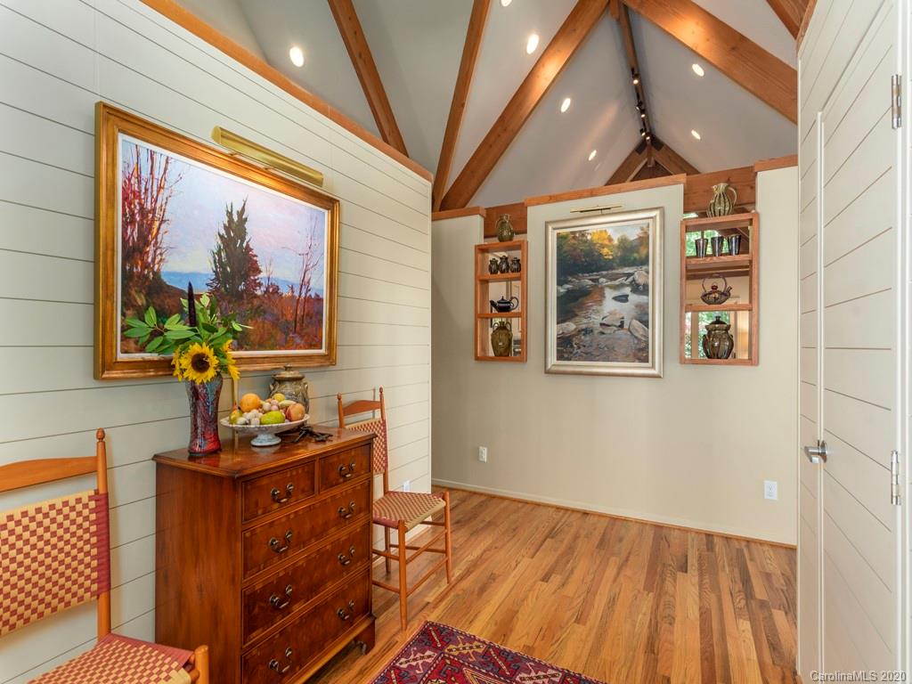 348 Sugar Hollow Road Fairview, NC 28730 - Photo 4 of 38 Gallery Image 4