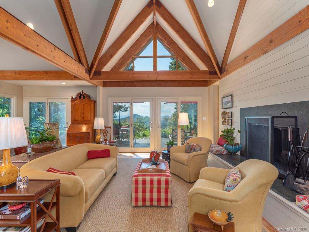 348 Sugar Hollow Road Fairview, NC 28730 - Photo 5 of 38 Gallery Image 5