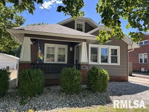 $139,900 | 1132 South East Street, Jacksonville, IL 62650