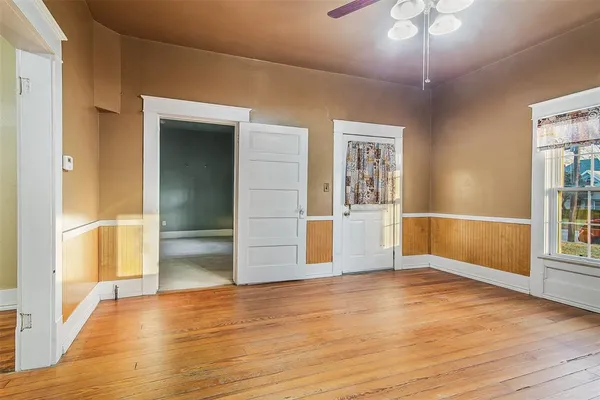 $150,000 | 607 East Main Street, Whitesboro, TX 76273