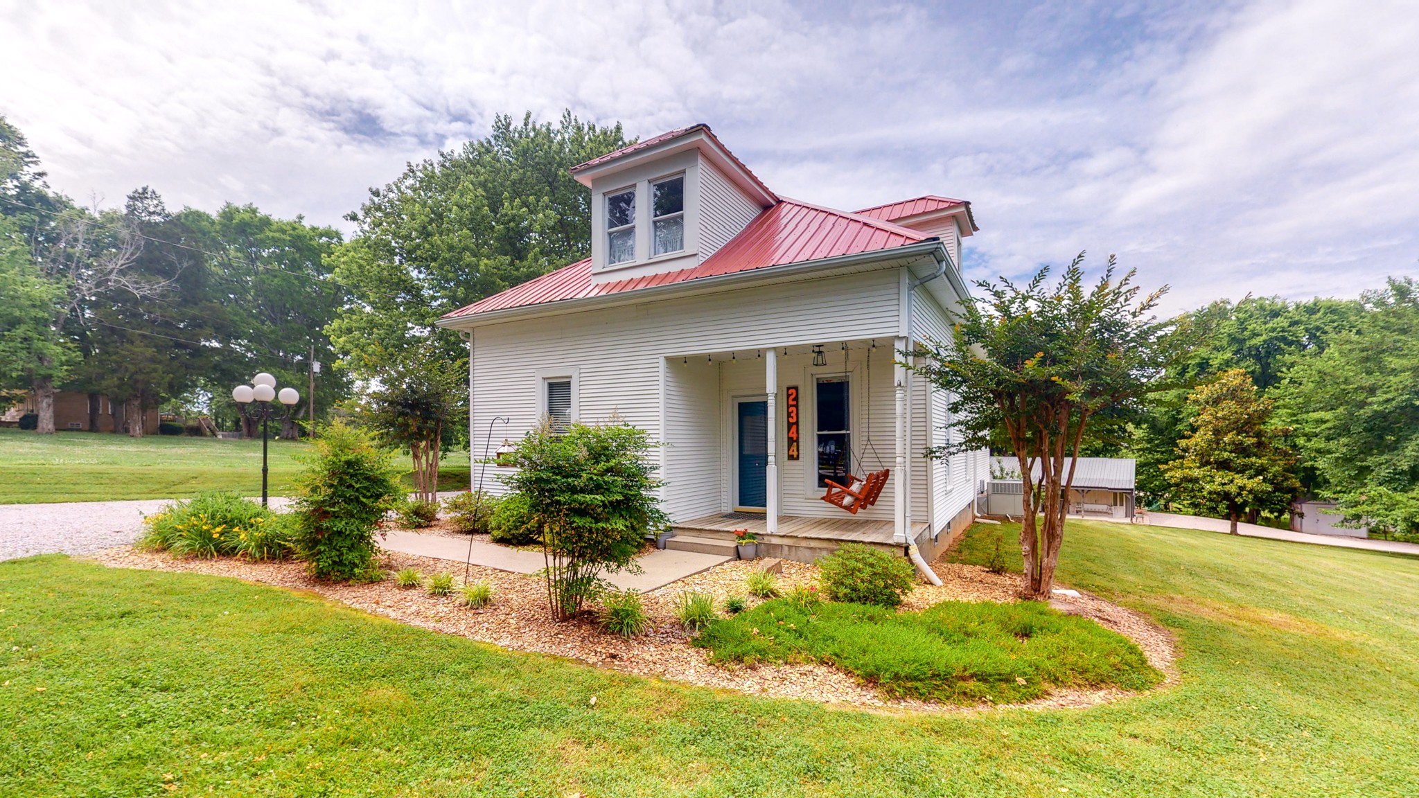 2344 Les Robinson Road Columbia, TN 38401 - Photo 1 of 36 Gallery Image 1