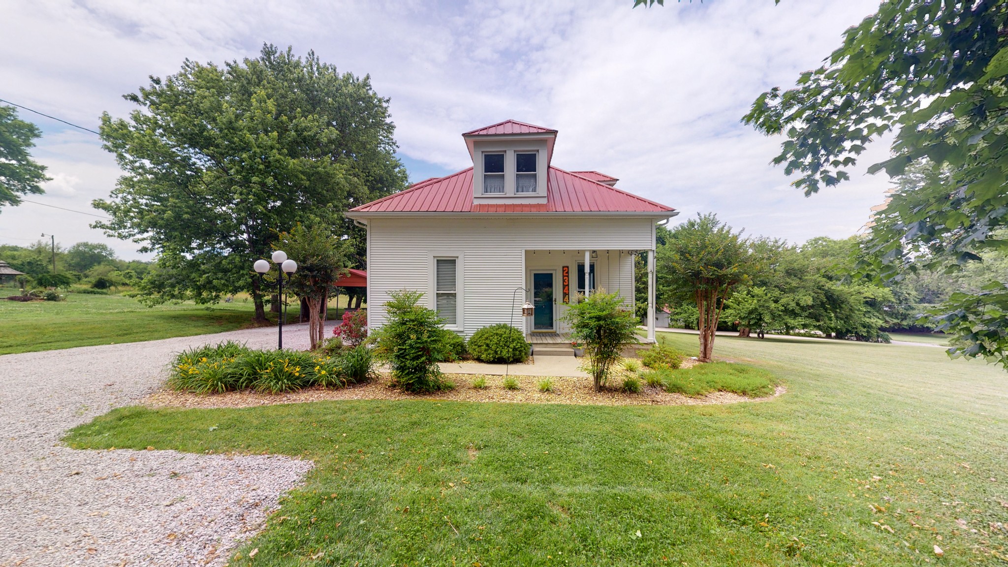 2344 Les Robinson Road Columbia, TN 38401 - Photo 3 of 36 Gallery Image 3