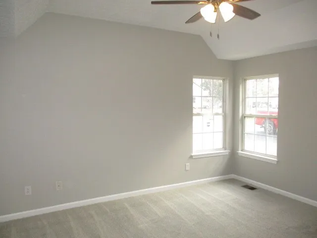 $299,900 | 309 Nikita Drive, Portland, TN 37148