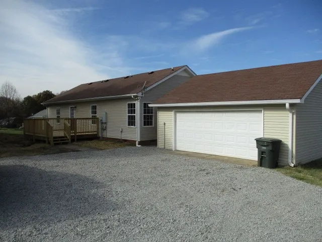 $299,900 | 309 Nikita Drive, Portland, TN 37148