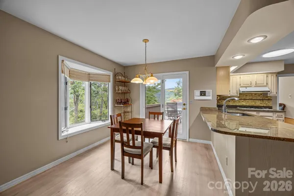 $939,000 | 68 Stony Ridge, Asheville, NC 28804