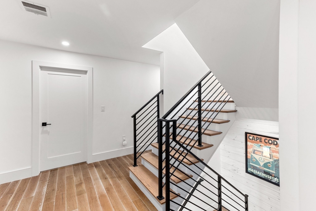 81 Wompatuck Road Hingham, MA 02043 - Photo 17 of 36 Gallery Image 17