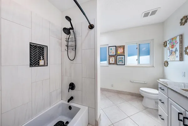 $3,950 | 805 East Madison Avenue, Stuart, FL 34996