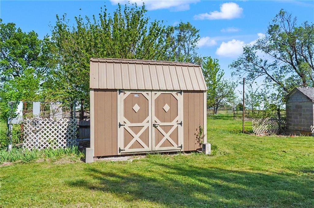 37725 Harmony Road Paola, KS 66071 - Photo 29 of 36