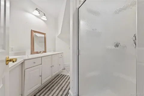 $1,250,000 | 400 Cyrus Field Road, Irvington, NY 10533