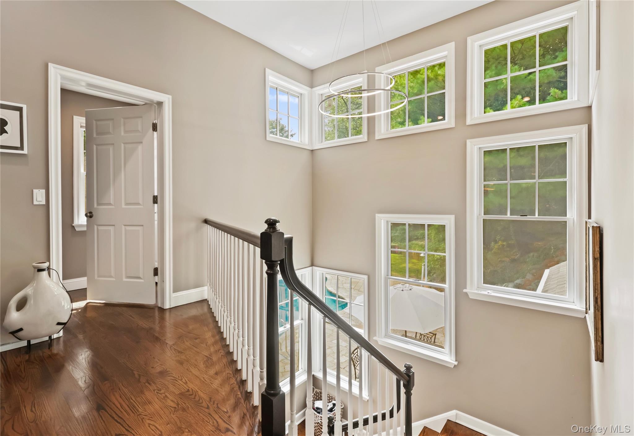 400 Cyrus Field Road Irvington, NY 10533 - Photo 10 of 27