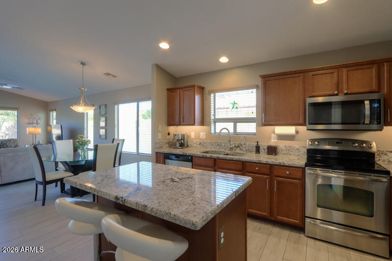 40752 Walker Way Maricopa, AZ 85138 - Photo 12 of 45 16