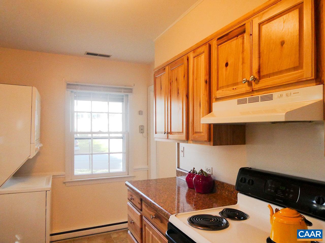 2709 Brookmere Road Charlottesville, VA 22901 - Photo 8 of 26 Gallery Image 8