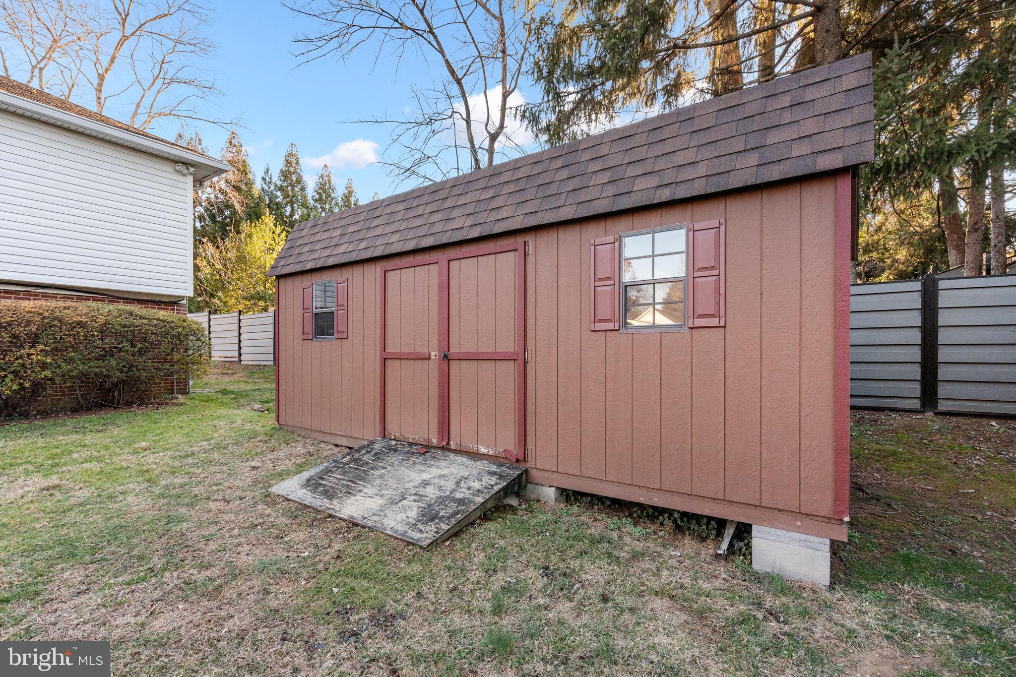 2046 Kirby Road McLean, VA 22101 - Photo 44 of 58 Gallery Image 44