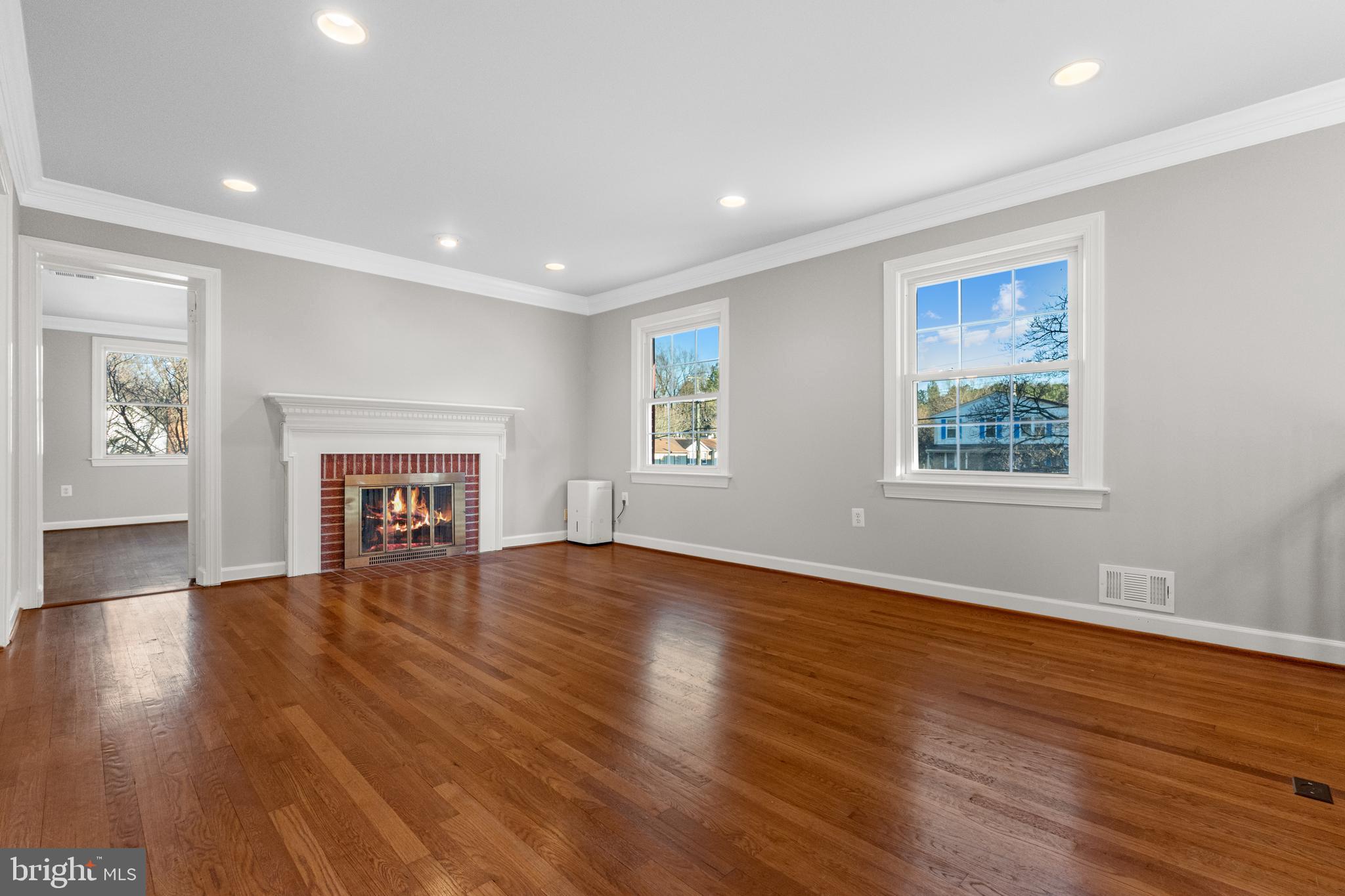 2046 Kirby Road McLean, VA 22101 - Photo 8 of 58 Gallery Image 8