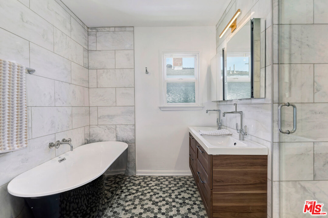 4837 Imlay Avenue Culver City, CA 90230 - Photo 31 of 47