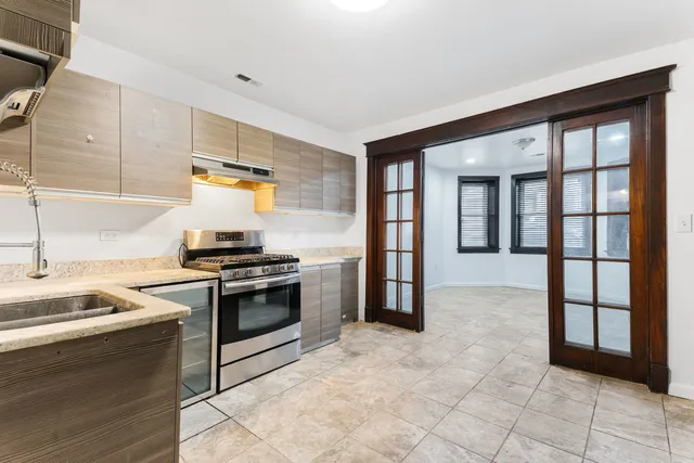 $650,000 | 4234 West 21st Place, Chicago, IL 60623