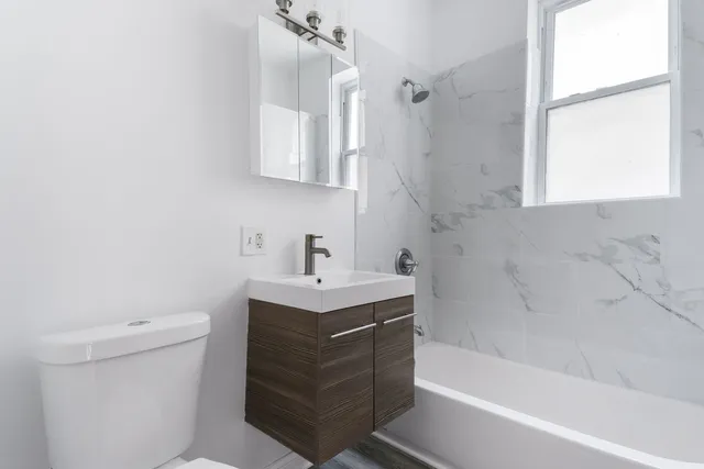 $650,000 | 4234 West 21st Place, Chicago, IL 60623