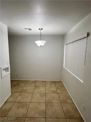 $1,099 | 720 North 10th Street, Unit 4, Las Vegas, NV 89101