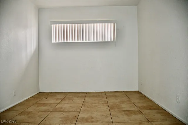 $1,099 | 720 North 10th Street, Unit 4, Las Vegas, NV 89101