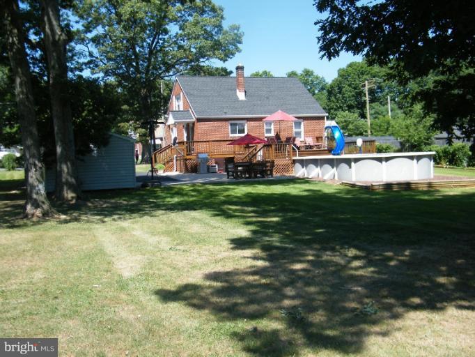 10609 Vincent Road White Marsh, MD 21162 - Photo 17 of 18 Exterior (Rear)