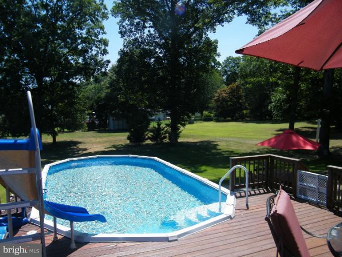 10609 Vincent Road White Marsh, MD 21162 - Photo 8 of 18 Pool