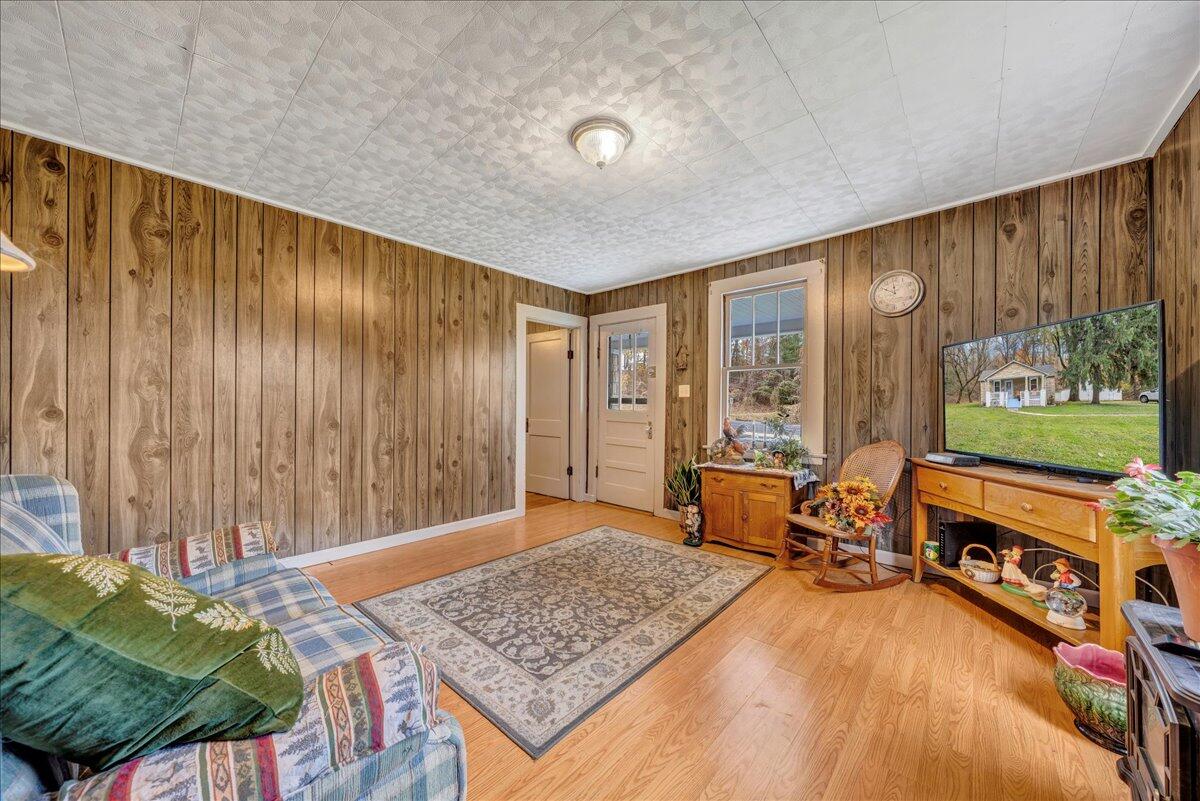 6364 Franklin Road Boones Mill, VA 24065 - Photo 5 of 24 a bedroom with furniture and a bed