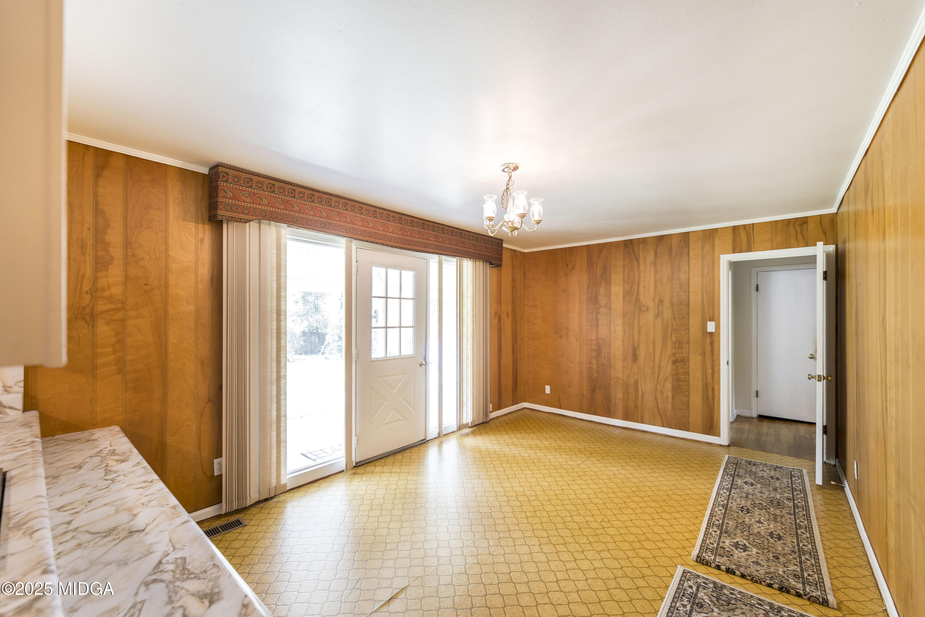 101 Spring Street Warner Robins, GA 31088 - Photo 10 of 28 101 Spring St 19