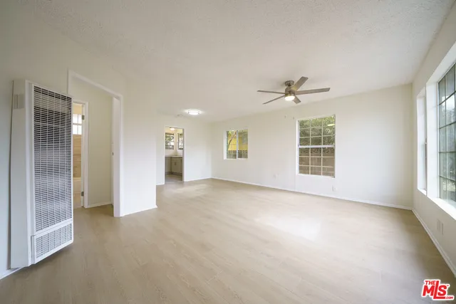 $2,500 | 38020 12th Street East, Palmdale, CA 93550