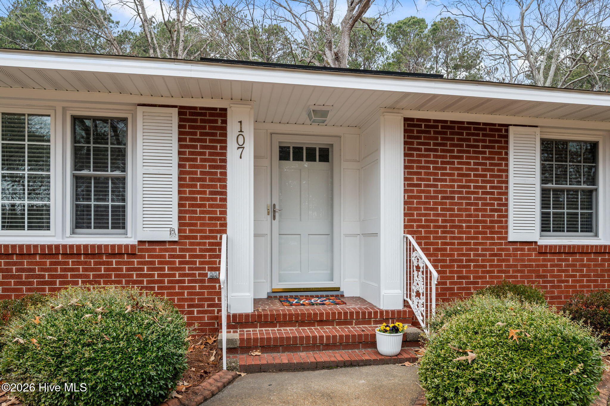 107 Ridgewood Circle Washington, NC 27889 - Photo 6 of 43 50-web-or-mls-LHV_6314