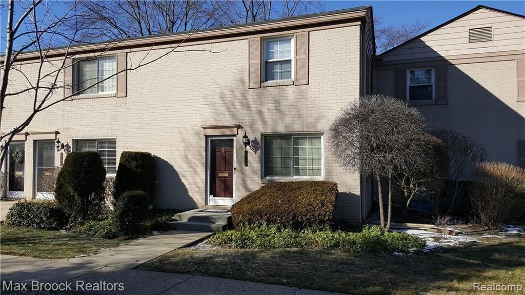 1756 Graefield Road Birmingham, MI 48009 - Photo 1 of 29