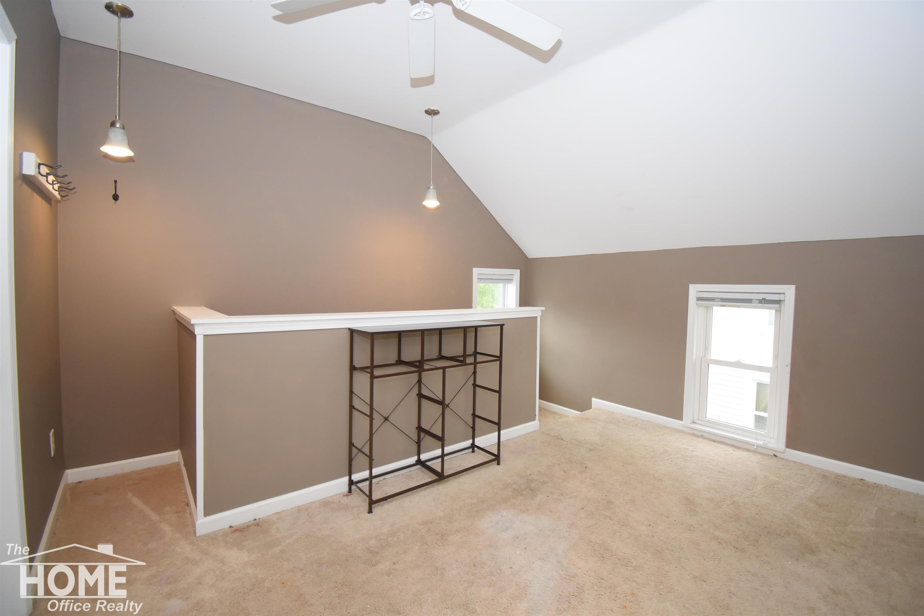 231 West Ridge Street Owosso, MI 48867 - Photo 28 of 30 50176376-73651ef4-c112-4db1-a879-990403afdcb1.JPG