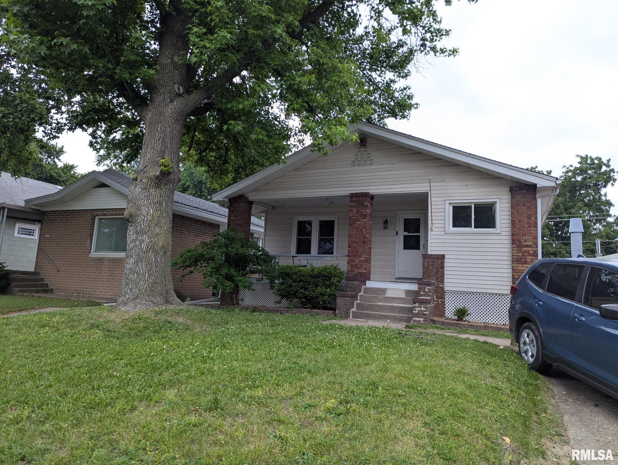 1531 North 9th Street Springfield, IL 62702 - Photo 2 of 12
