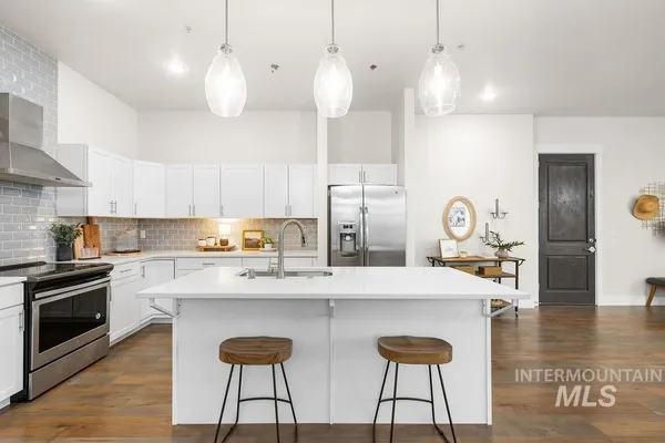 $687,000 | 1424 West Front Street, Unit 205, Boise, ID 83702