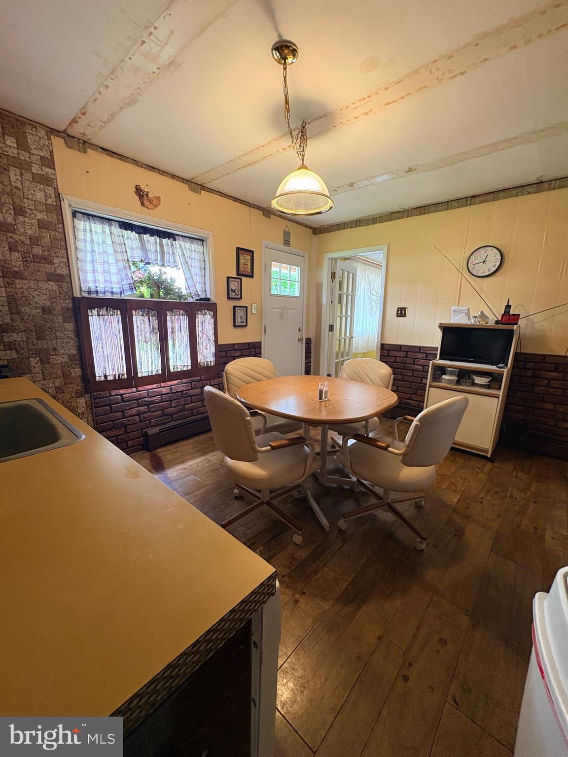 9338 Annapolis Road Philadelphia, PA 19114 - Photo 10 of 22 Gallery Image 10