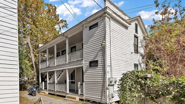 $2,795 | 138 Line Street, Unit B, Charleston, SC 29403