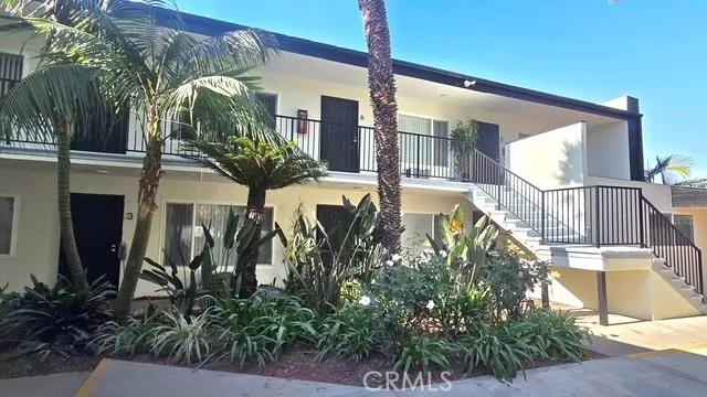 $1,895 | 1810 West Sallie Lane, Unit 5, Anaheim, CA 92804