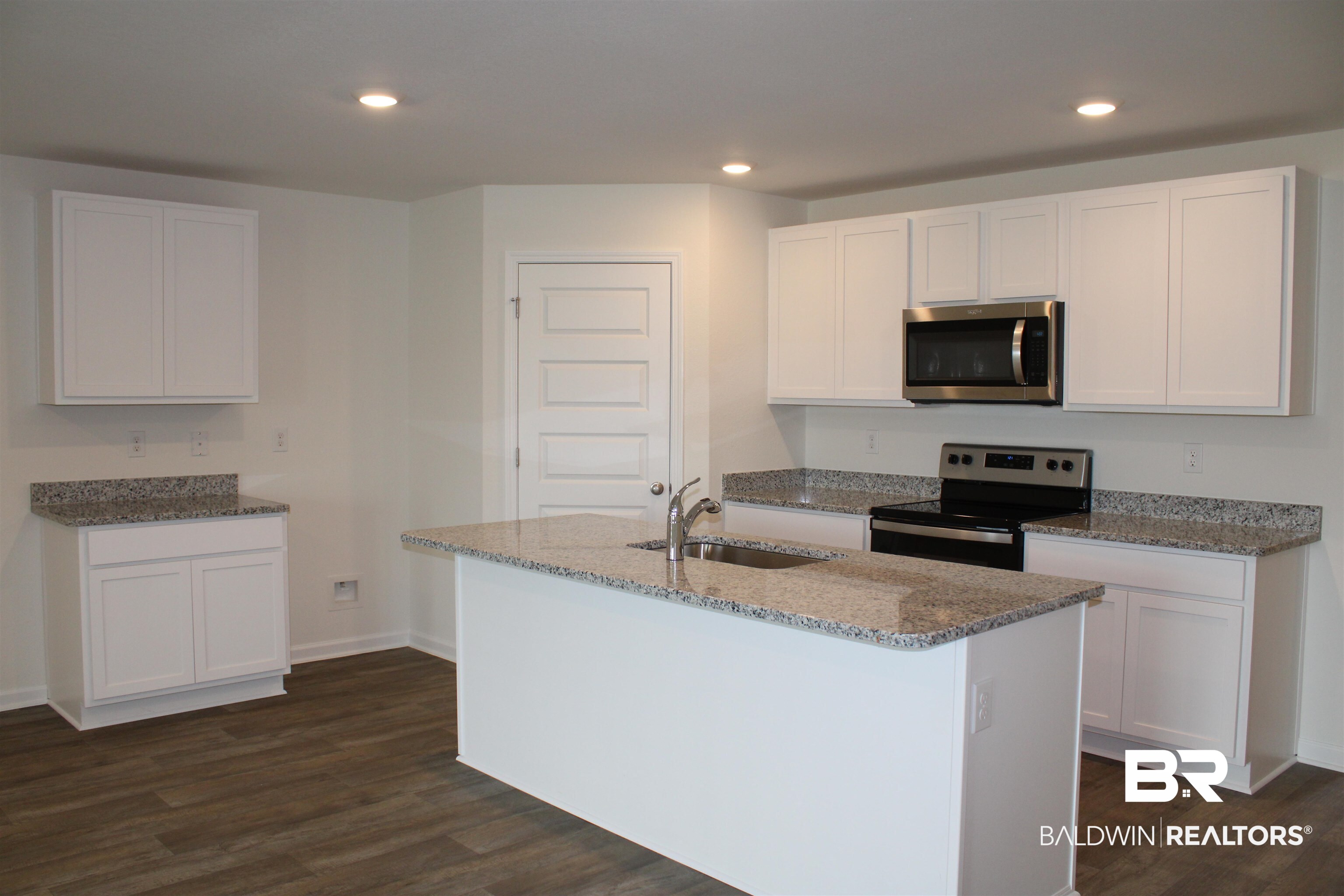 24172 Veranda Circle Elberta, AL 36530 - Photo 12 of 26