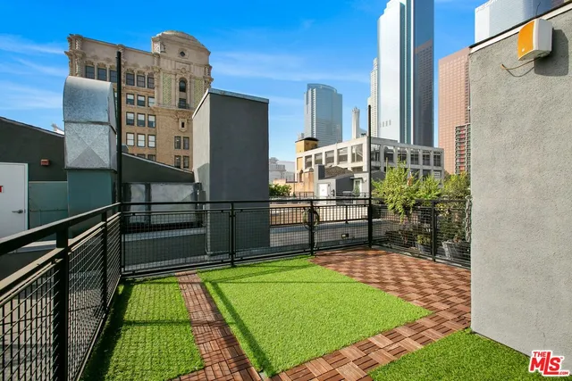 $3,750 | 253 South Broadway, Unit 507, Los Angeles, CA 90012